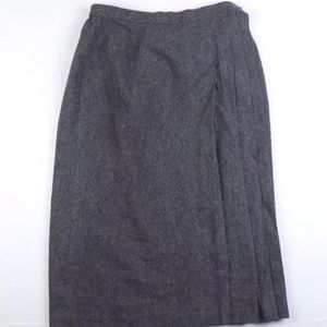 Orvis Wrap Wool Skirt Solid Charcoal Gray